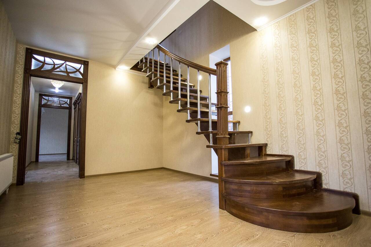 Лестницы и мебель на заказ. Столярное ателье «Shikdekor» Дмитров