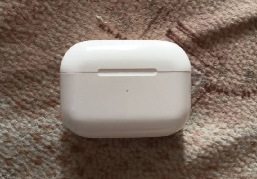 Беспроводные наушники Apple AirPods Pro в Ивантеевке (Московская область) фото 2 Бытовая электроника Ивантеевка (Московская область)