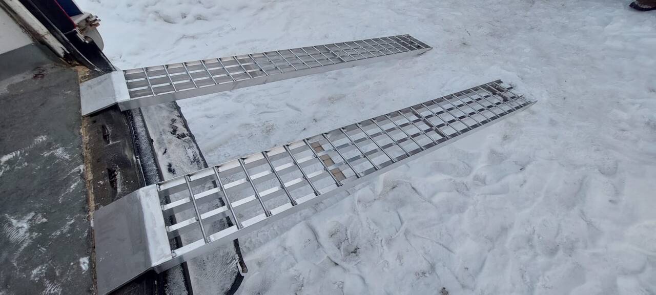 Сходни (аппарели) ГКА 100.30.2/3 Грузоподъёмность до 1700 кг/на пару  в Москве фото 1 Транспорт Москва