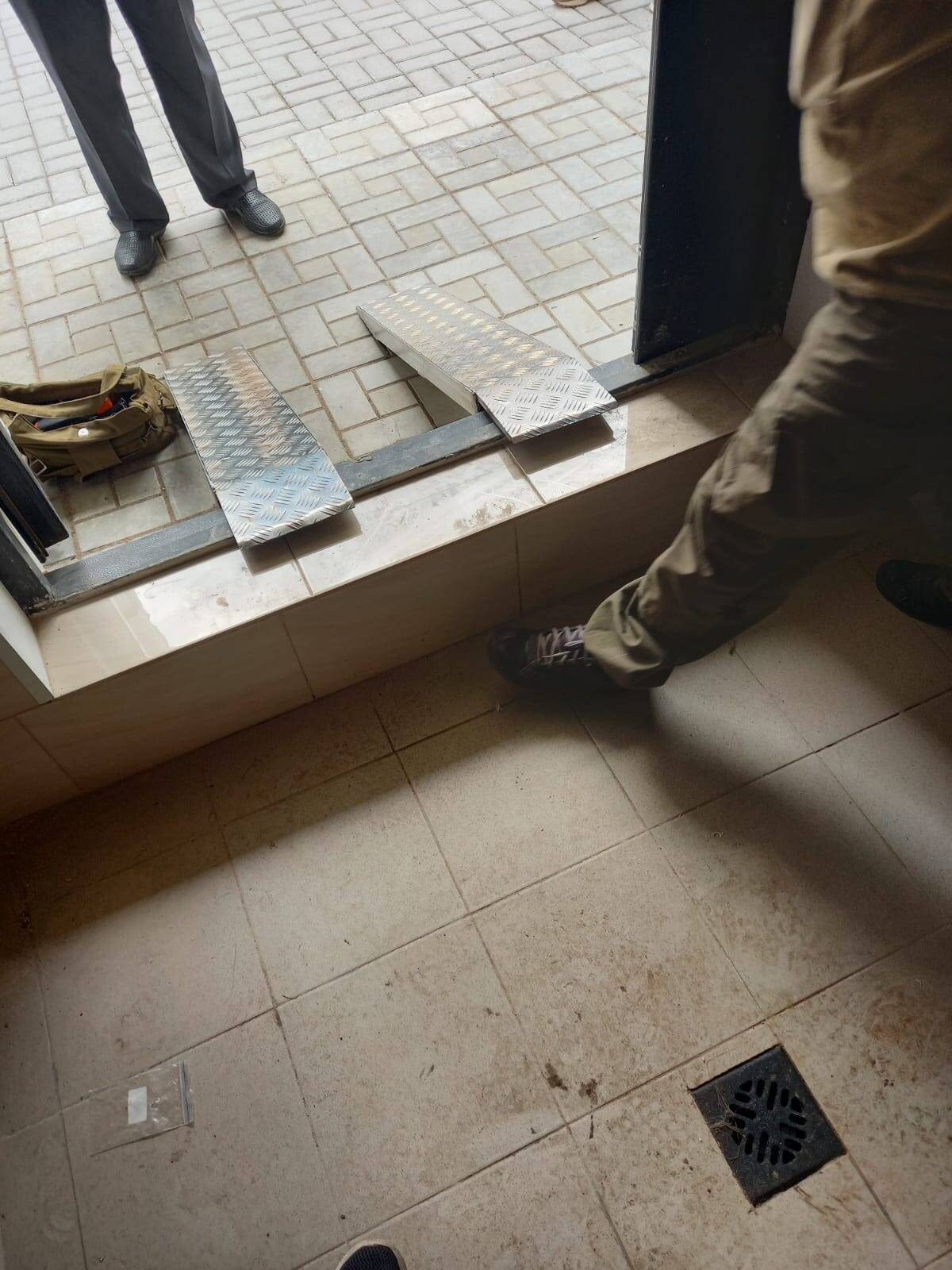 Сходни алюминиевые для заезда погрузчика, мини экскаватора  в Москве фото 1 Транспорт Москва