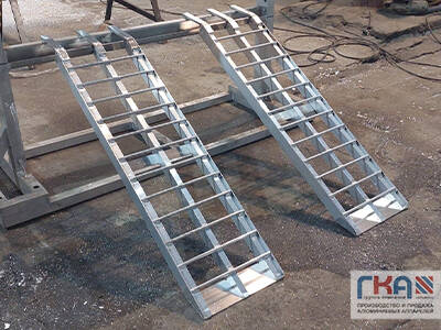 Сходни (аппарели) ГКА 150.40.2/1 до 1300 кг/на пару   в Москве фото 1 Транспорт Москва