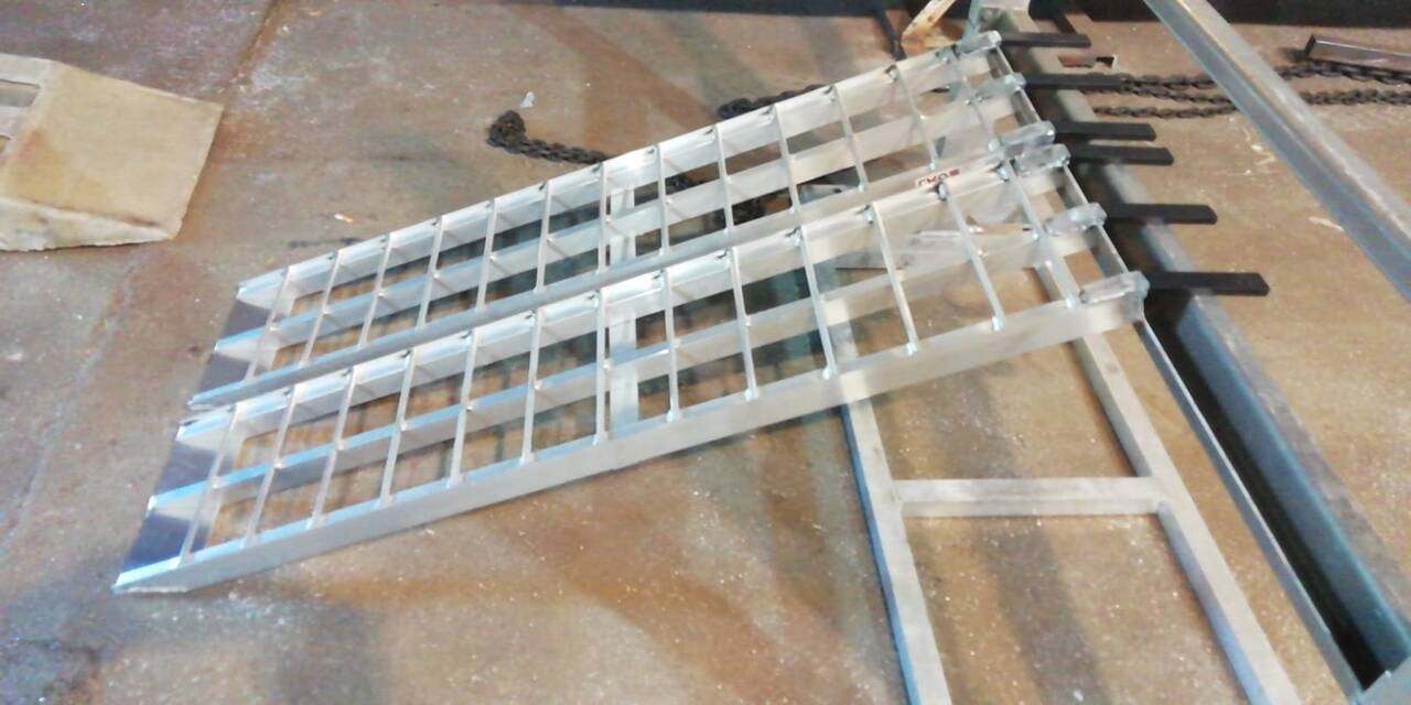 Сходни (аппарели) ГКА 250.30.2/1 до 700 кг/на пару в Москве фото 1 Транспорт Москва Сходни (аппарели) ГКА 250.30.2/1 до 700 кг/на пару в Москве фото 1 Транспорт Москва