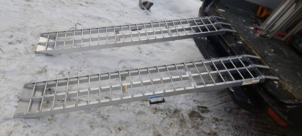 Сходни ГКА 250.40.2/1 Грузоподъёмность до 900 кг/на пару в Москве фото 4 Транспорт Москва Сходни ГКА 250.40.2/1 Грузоподъёмность до 900 кг/на пару в Москве фото 4 Транспорт Москва