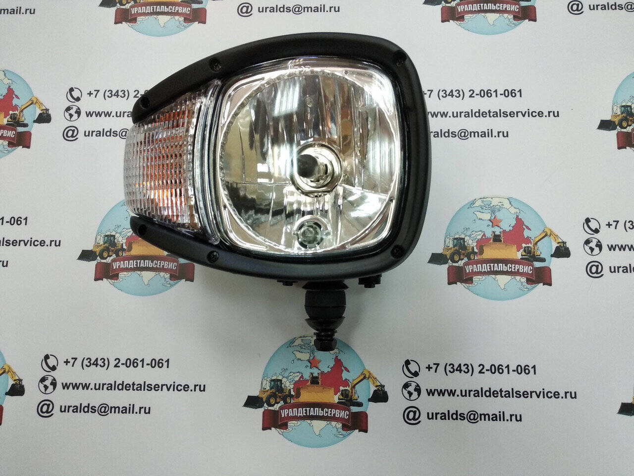 Фара основного освещения UDS-005 (CAT, Terex) Нижнее крепление в Екатеринбурге фото 2 Транспорт Екатеринбург