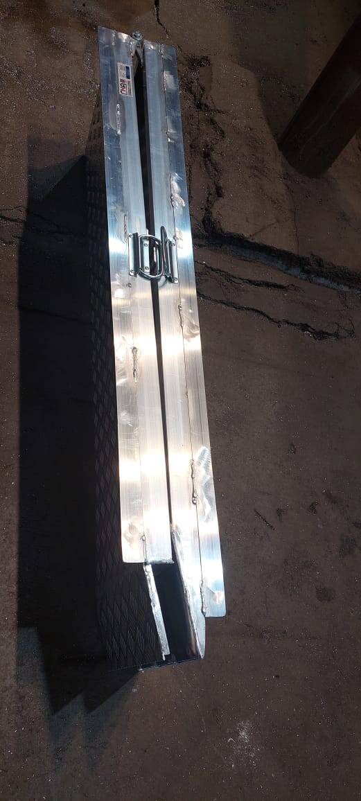 Аппарель GKA 350.45/3K с бортами Грузоподъёмность до 1000 кг/на пару  в Москве фото 2 Транспорт Москва