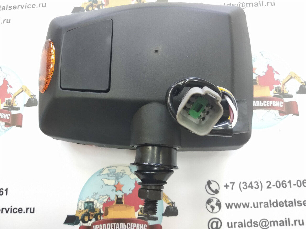 Фара основного освещения UDS-009 (JCB, Case, John Deere, Komatsu) Нижнее крепление в Екатеринбурге фото 7 Транспорт Екатеринбург