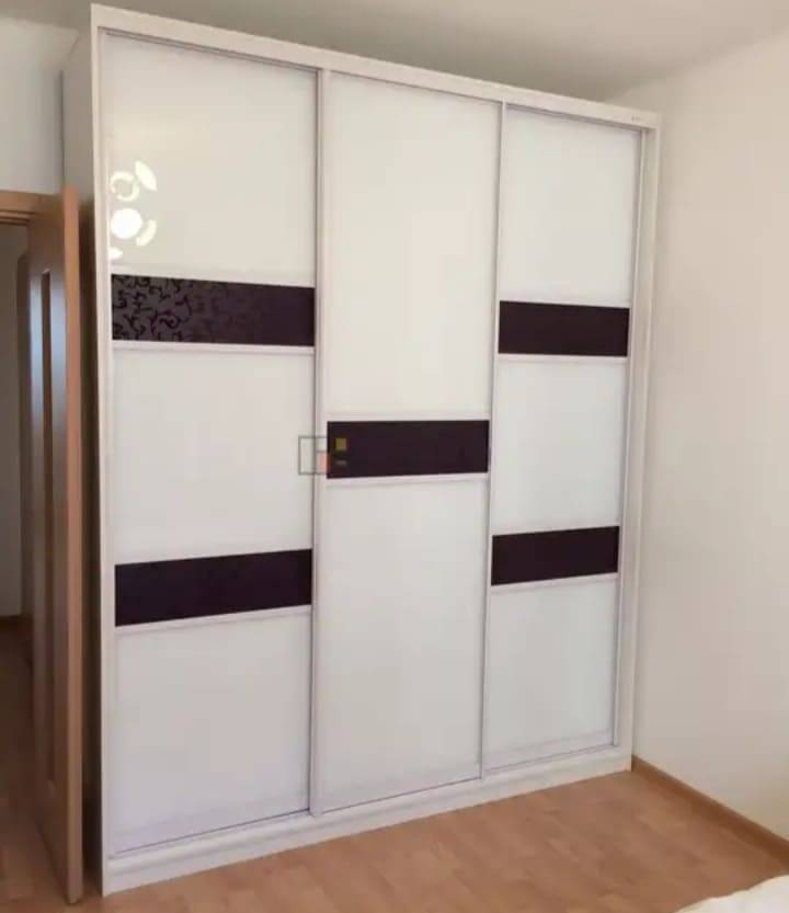 Ремонт шкафа купе на дому в Москве в Москве фото 1 Услуги Москва Ремонт шкафа купе на дому в Москве в Москве фото 1 Услуги Москва