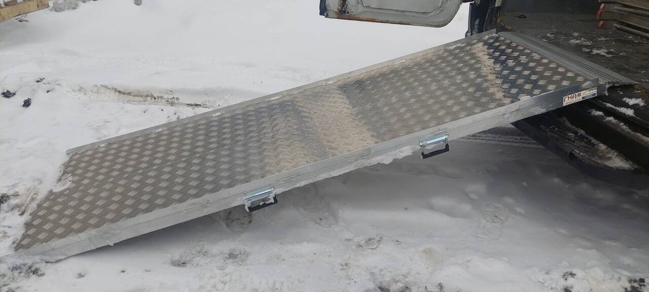 Сходни ГКА 300.80.24СKM Грузоподъёмность 500 кг в Москве фото 4 Транспорт Москва Сходни ГКА 300.80.24СKM Грузоподъёмность 500 кг в Москве фото 4 Транспорт Москва