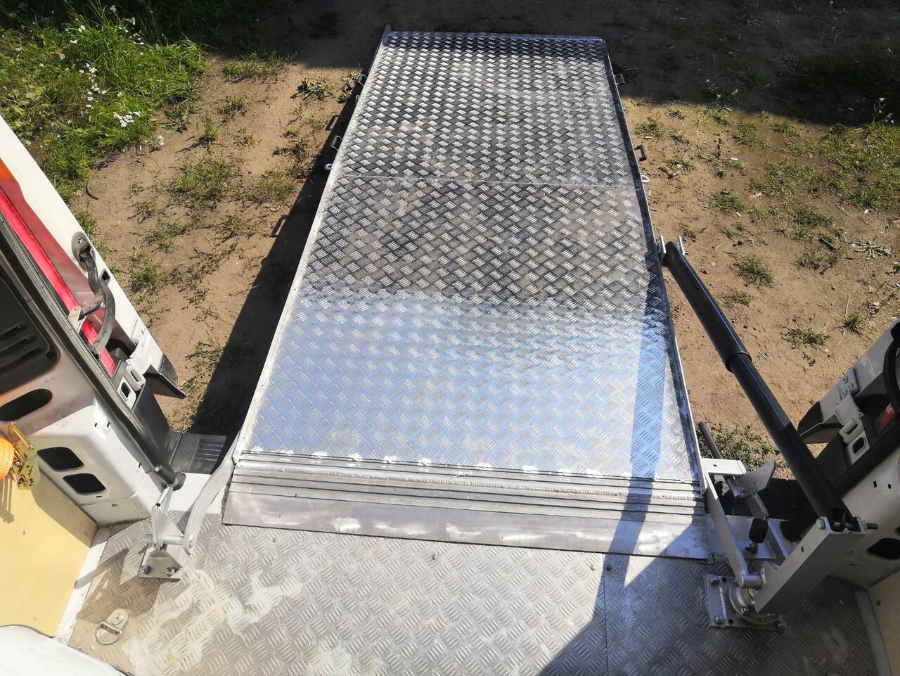 Трапы (сходни) алюминиевые для заезда   в Москве фото 6 Транспорт Москва