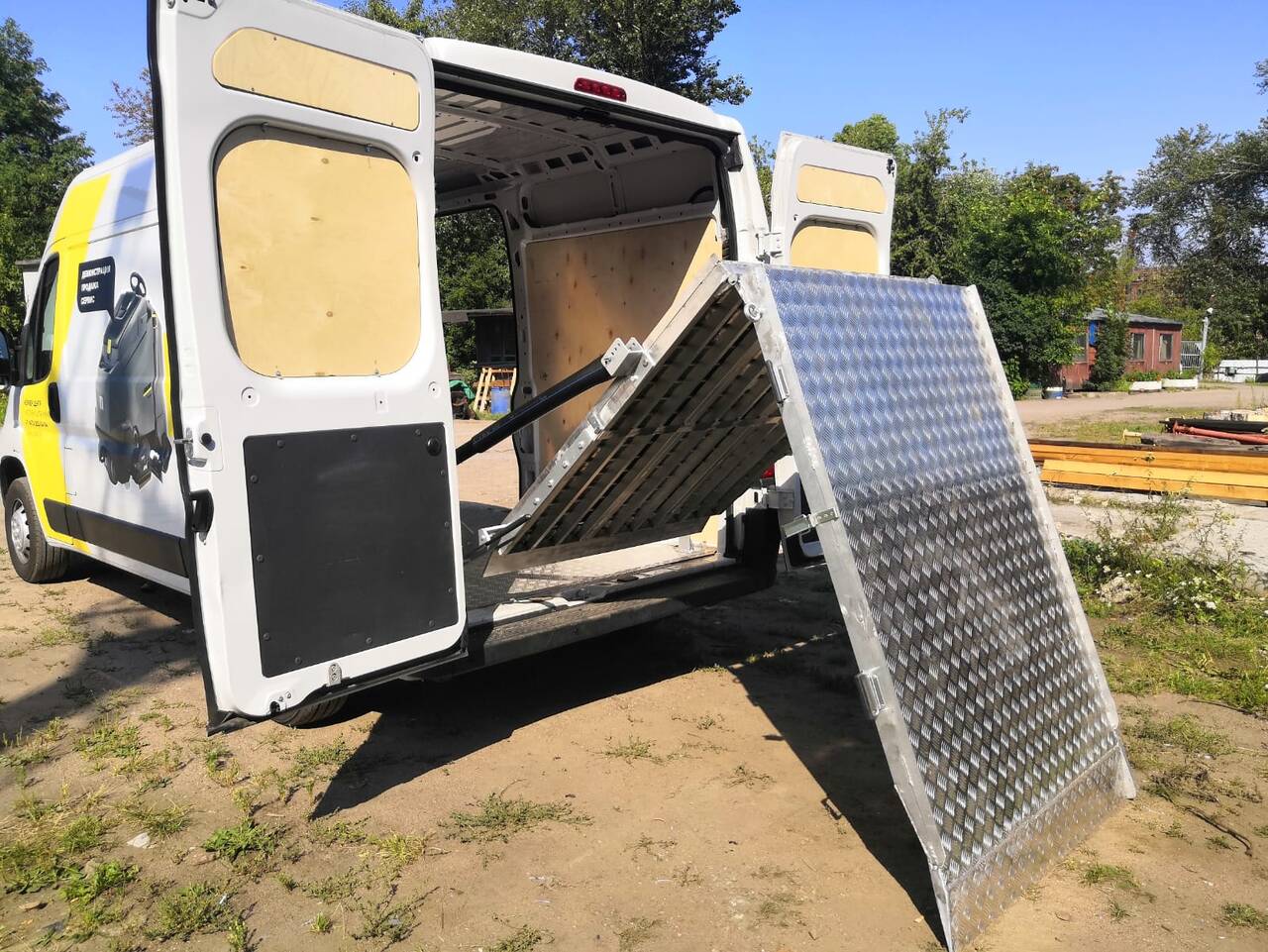 Трапы (сходни) алюминиевые для заезда   в Москве фото 5 Транспорт Москва