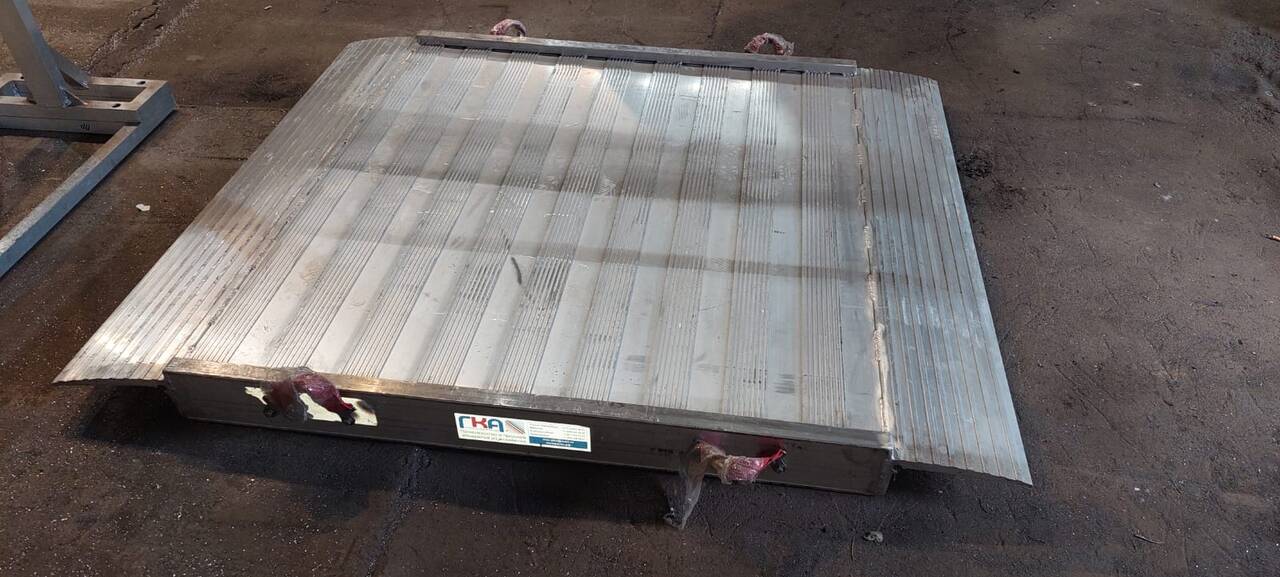 Аппарели ГКА 300.30/3SK Грузоподъёмность 800 кг/на пару в Москве фото 3 Транспорт Москва