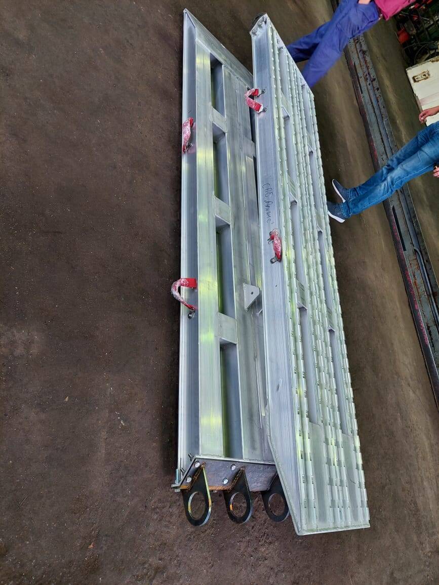 Алюминиевые ГКА 1950 Грузоподъёмность 42000 кг/на пару в Москве фото 1 Транспорт Москва Алюминиевые ГКА 1950 Грузоподъёмность 42000 кг/на пару в Москве фото 1 Транспорт Москва