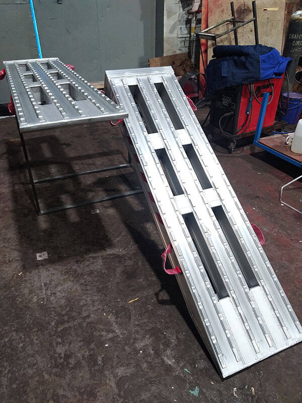 Сходни алюминиевые для заезда техники: 9500 кг на пару  в Москве фото 3 Транспорт Москва