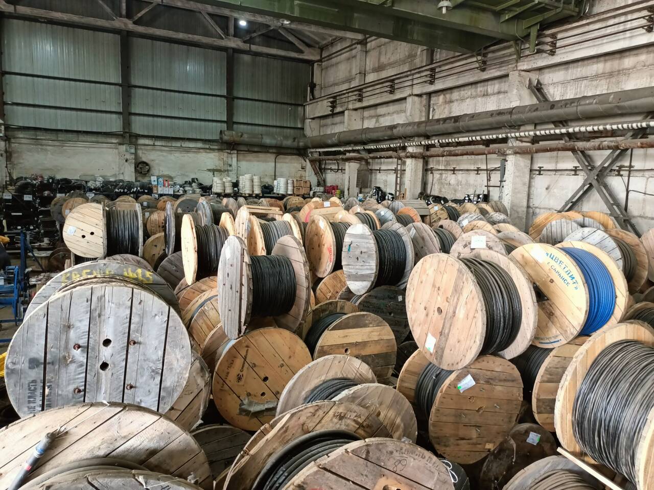 Купим кабель/провод с хранения, неликвиды, остатки Купим кабель/провод с хранения, неликвиды, остатки