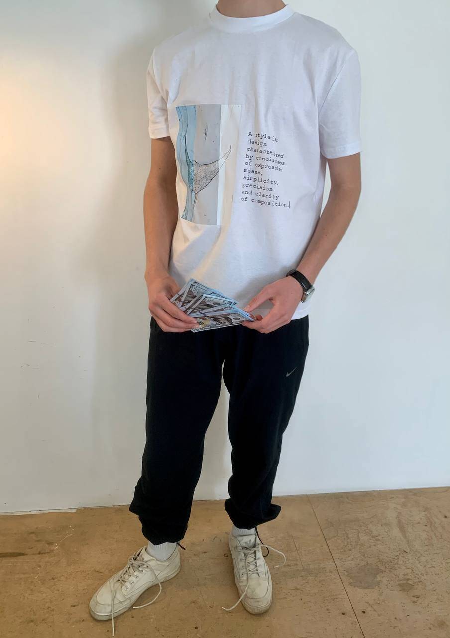 Футболка бренда DR в Санкт-Петербурге фото 3 Личные вещи Санкт-Петербург