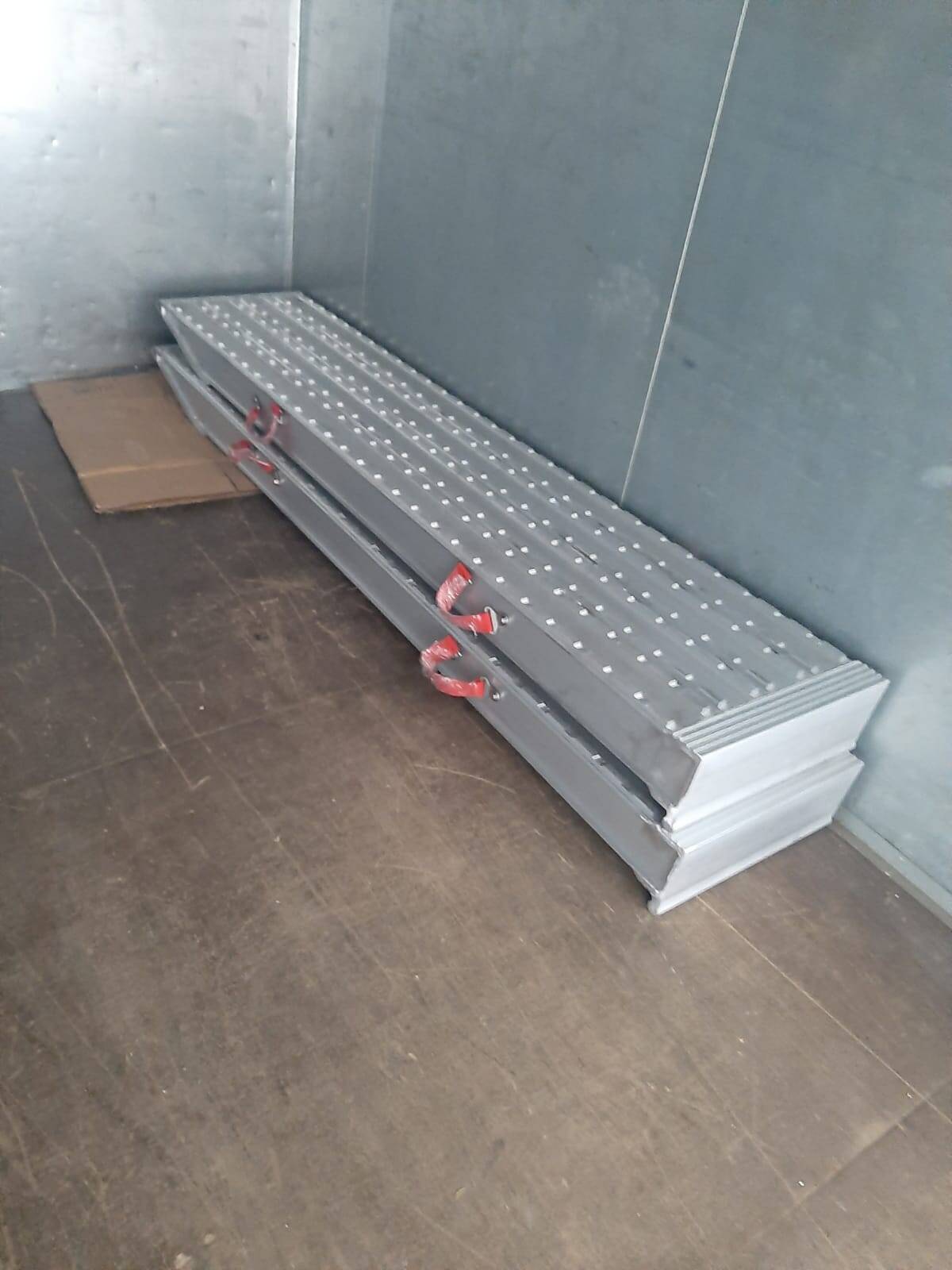 Алюминиевые трапы для заезда техники от производителя в Санкт-Петербурге фото 2 Транспорт Санкт-Петербург Алюминиевые трапы для заезда техники от производителя в Санкт-Петербурге фото 2 Транспорт Санкт-Петербург