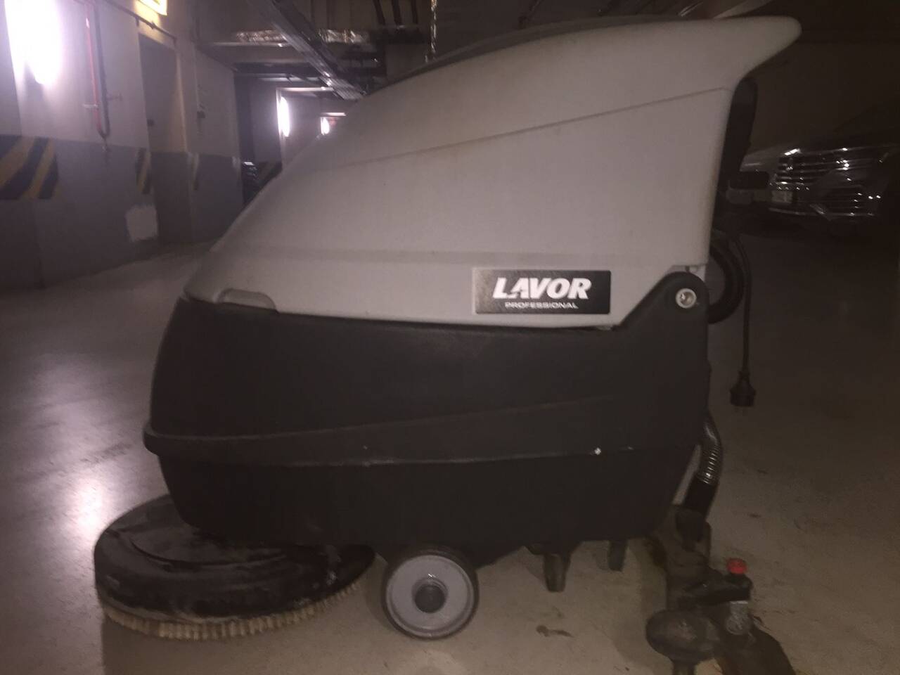 Поломоечная машинка в Москве фото 1 Транспорт Москва