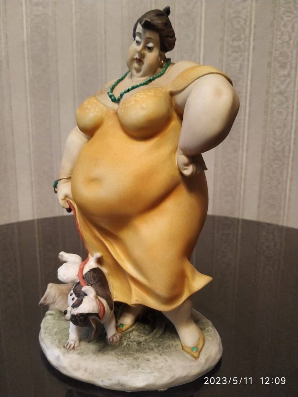 Каподимонте, пышка статуэтка Дама с собачкой Флоренс, Армани в Санкт-Петербурге фото 7 Для дома и дачи Санкт-Петербург Каподимонте, пышка статуэтка Дама с собачкой Флоренс, Армани в Санкт-Петербурге фото 7 Для дома и дачи Санкт-Петербург