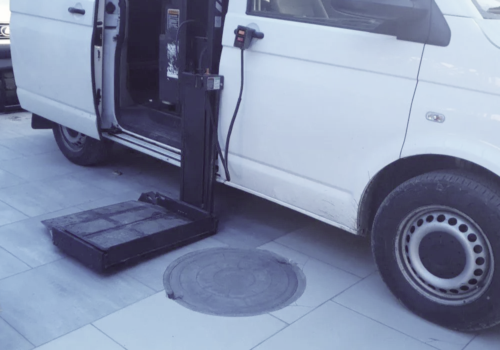 Трансфер инвалидов-колясочников в их собственном кресле в Краснодаре фото 7 Услуги Краснодар