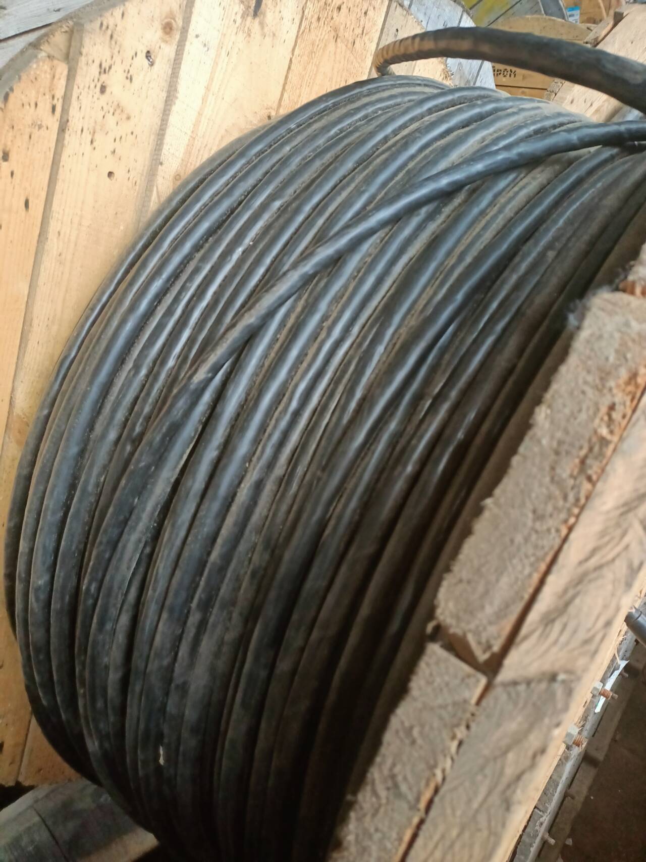 Купим кабель/провод с хранения, неликвиды, остатки. Самовывоз по регионам РФ