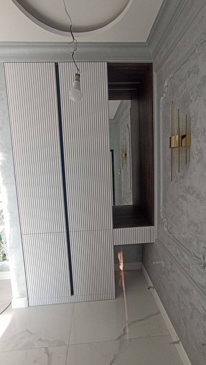 Шкаф в прихожую