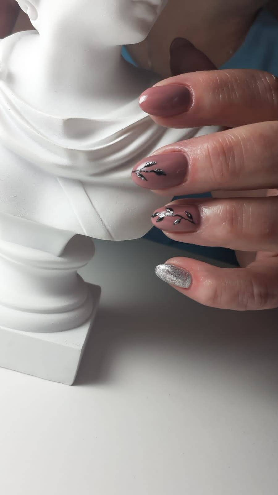 Маникюр от 300 рублей в Магнитогорске фото 2 Услуги Магнитогорск Маникюр от 300 рублей в Магнитогорске фото 2 Услуги Магнитогорск