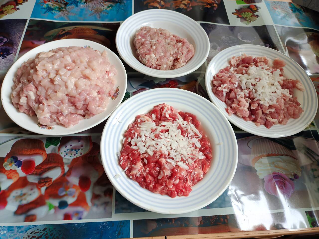 Хинкали, Пельмени Купаты в Йошкар-Оле фото 6 Продукты питания Йошкар-Ола