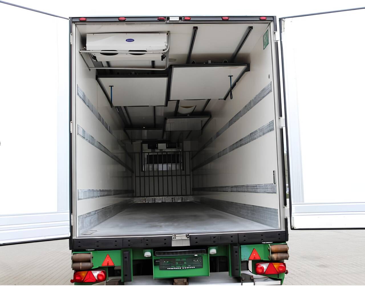 Замена ворот на реф изотрем полуприцепах в Москве фото 5 Услуги Москва