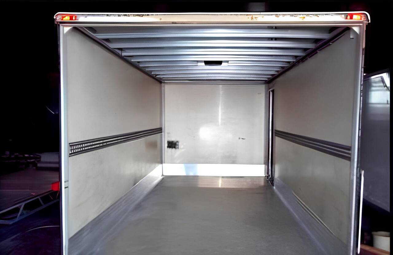 Ремонт пола реф полуприцеп в Москве фото 6 Услуги Москва Ремонт пола реф полуприцеп в Москве фото 6 Услуги Москва