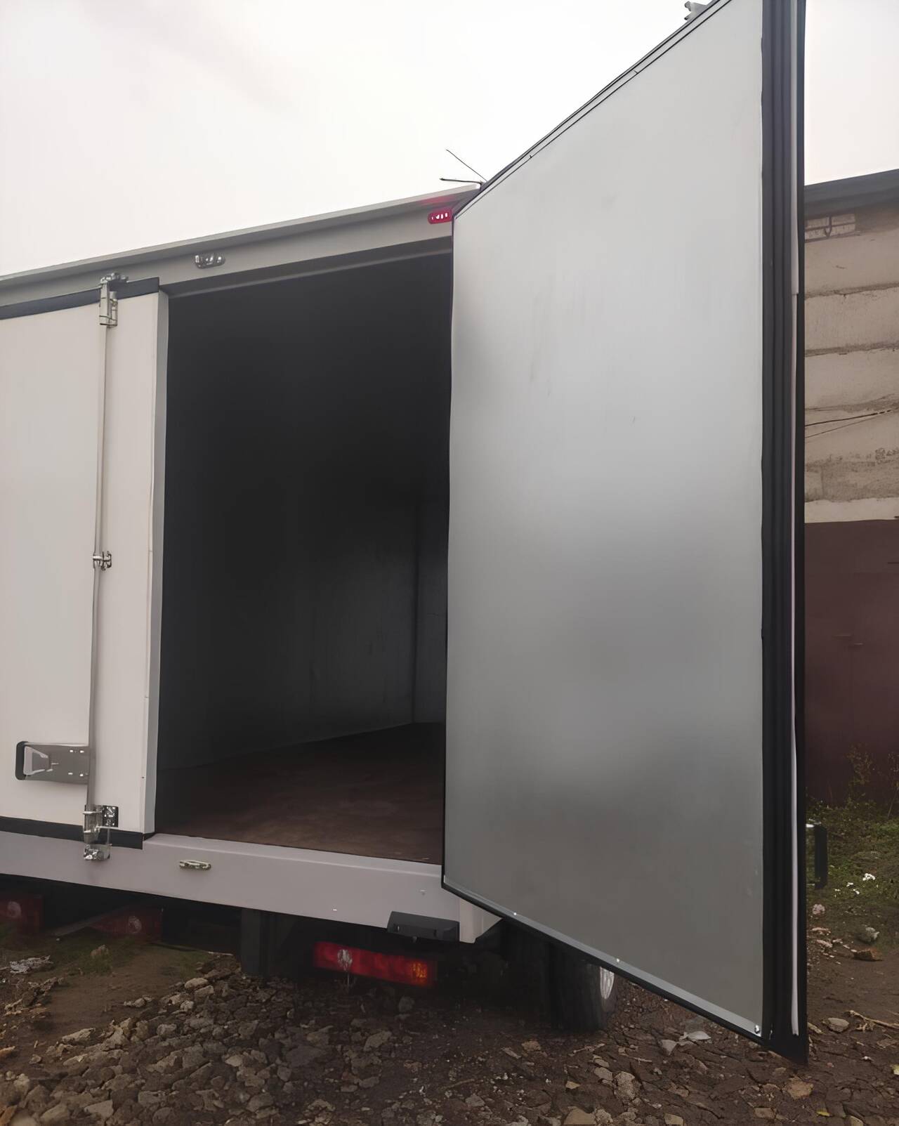 Фургон будка изотерм реф гидроборт удлинение в Нижнем Новгороде фото 5 Услуги Нижний Новгород