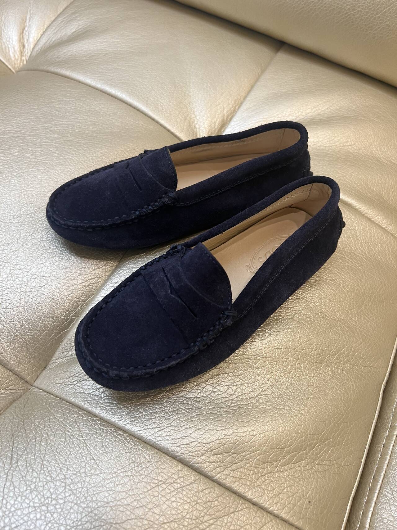 Мокасины детские для мальчика TODS в Москве фото 1 Личные вещи Москва