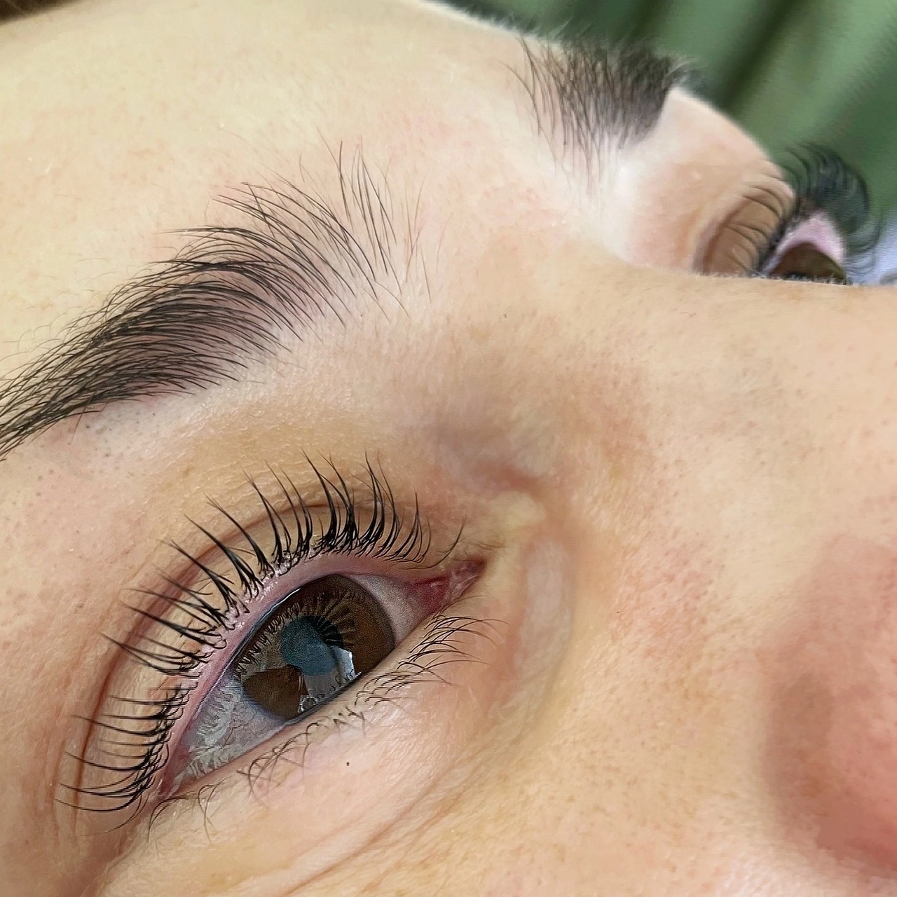 Ламинирование ресниц / наращивание 