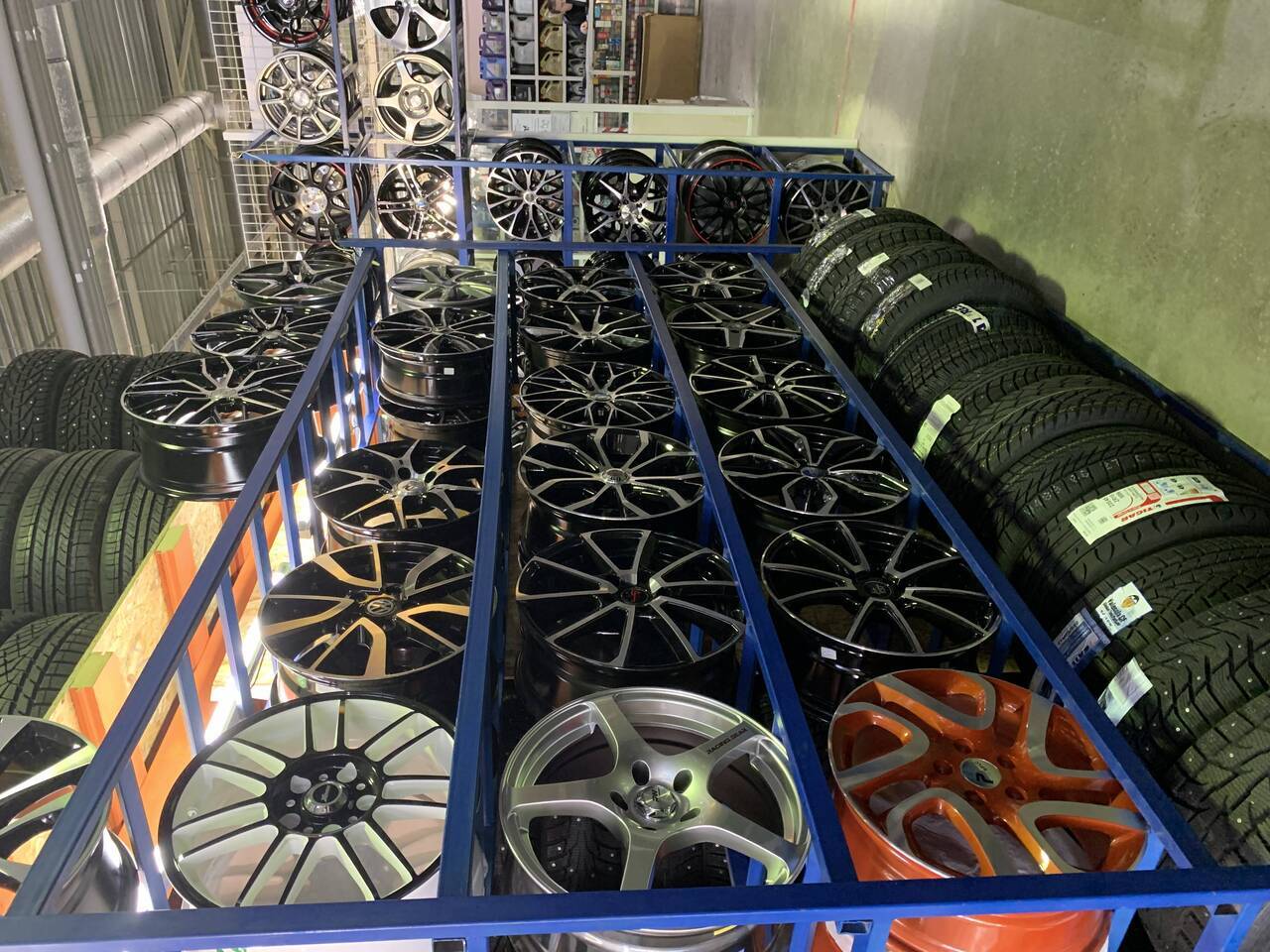 Авто шины и диски в Санкт-Петербурге фото 3 Транспорт Санкт-Петербург