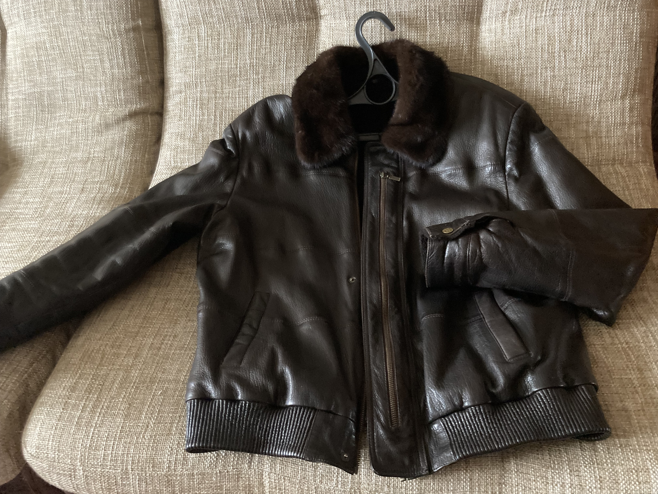 Кожаная куртка мужская ivagio в Москве фото 1 Личные вещи Москва