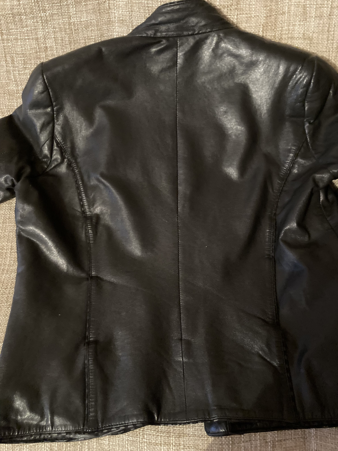 Куртка кожаная женская Ivagio в Москве фото 2 Личные вещи Москва