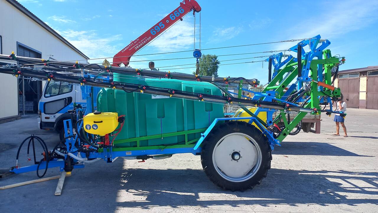 Опрыскиватель Алтай 2500 Опрыскиватель Алтай 2500