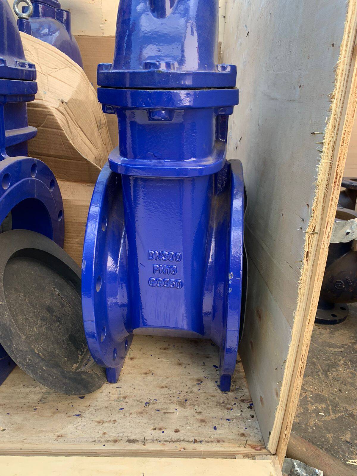 Продам задвижки и Фильтры-грязевики  в Москве фото 5 Услуги Москва