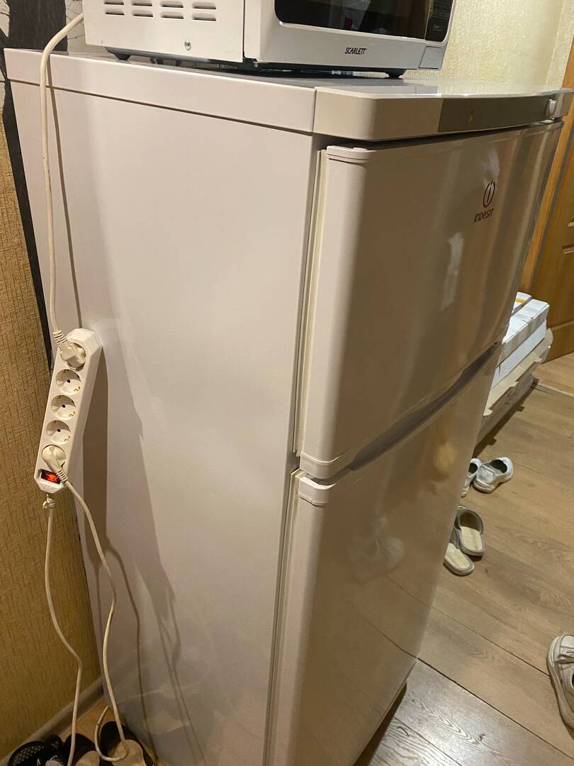 Холодильник Indesit в Санкт-Петербурге фото 5 Бытовая электроника Санкт-Петербург