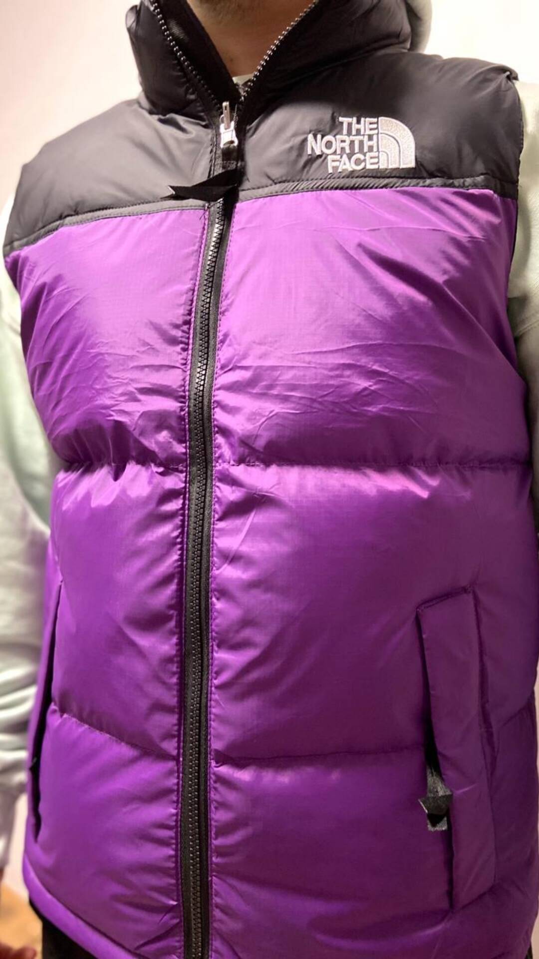 Жилетка новая The North Face в Волгограде фото 3 Личные вещи Волгоград Жилетка новая The North Face в Волгограде фото 3 Личные вещи Волгоград