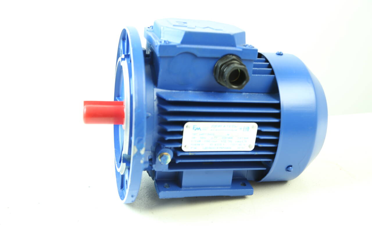 АИС DIN, AIS, IMM электродвигатели и двигатели до 400 кВт в Новосибирске фото 3 Услуги Новосибирск