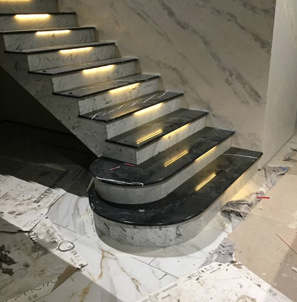 Ступени для лестниц из камня в Москве фото 4 Услуги Москва