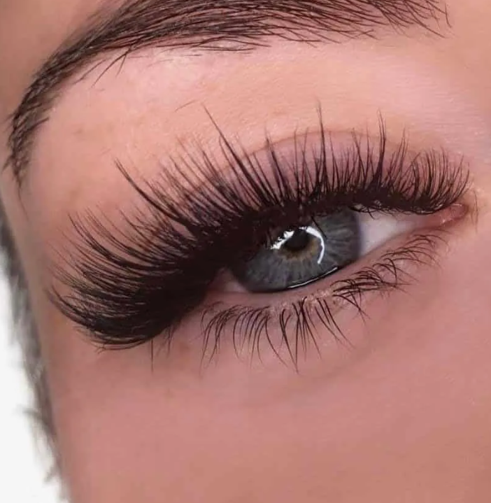 Эффект КАЙЛИ ресниц в г. Москве в Москве фото 3 Услуги Москва